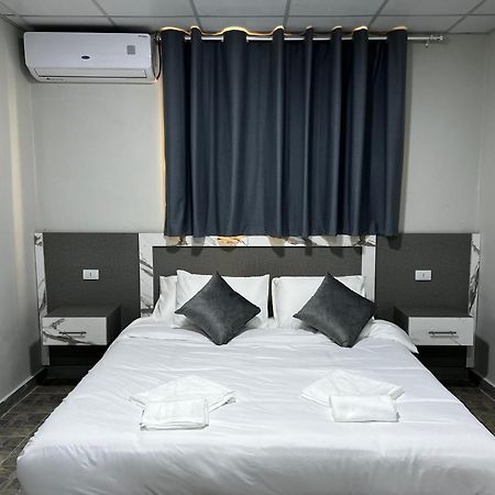 Downtown Inn 마다바 외부 사진