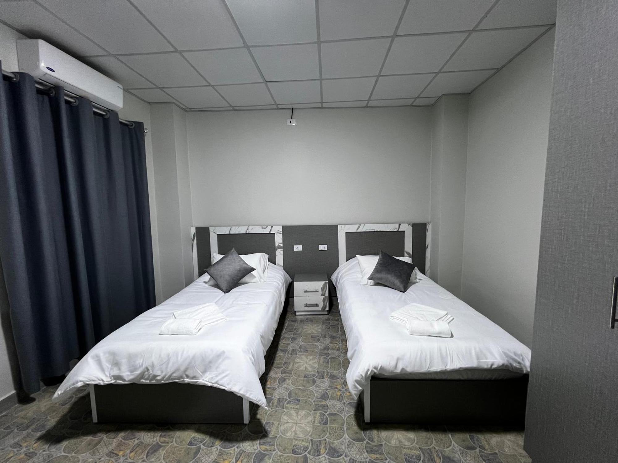 Downtown Inn 마다바 외부 사진